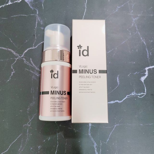 아이디 브이로직 마이너스 필링 토너 110ml 리뷰 사진