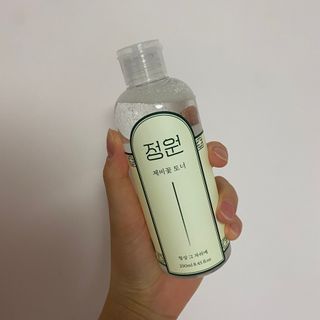 정원 제비꽃 토너 — 4점을 준 리뷰어가 2021년 8월 올린 사용 사진