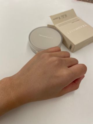 [트라움하프트] 컴포트 핏 쿠션 — 5점을 준 리뷰어가 2022년 11월 올린 사용 사진