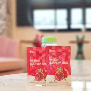 미쁨생활건강 콜라겐 담은 석류즙 70ml x 30포 — 4점을 준 리뷰어가 2021년 9월 올린 사용 사진