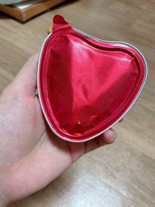 비타크래프트 조에시 하트캔 85g 강아지 습식캔 10캔 — 3점을 준 리뷰어가 2021년 7월 올린 사용 사진
