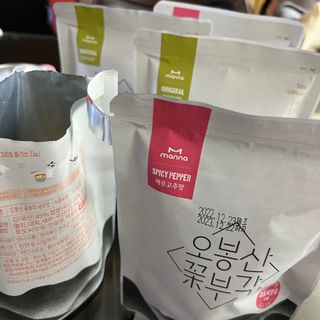 오봉산꽃부각 [만나식품] 오봉산 꽃부각 3가지 맛(오리지널, 새우맛, 매운고추맛) — 5점을 준 리뷰어가 2023년 1월 올린 사용 사진
