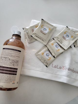 라라앤모어 유아 액체세제+세탁기클리너 — 5점을 준 리뷰어가 2022년 3월 올린 사용 사진