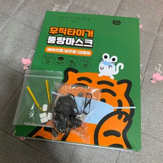 [숨그림]  덴탈마스크 짱구 우리아이 그리고 내가 쓰는 믿을수있는 케릭터 마스크  16종 — 5점을 준 리뷰어가 2021년 10월 올린 사용 사진