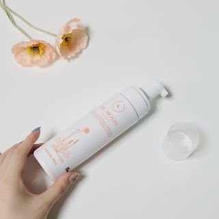 MF프리 [닥터문] 유산균 락토케어 질경초 여성청결제 200ml (폼타입) — 5점을 준 리뷰어가 2022년 6월 올린 사용 사진
