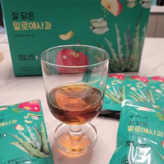 서울약사신협 잘 담은 알로애사과_70ml x 30포 — 5점을 준 리뷰어가 2021년 10월 올린 사용 사진