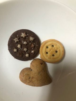 바릴라 몰리노비앙코 쿠키 3종_판디스텔라,쿠오리치니,바이오치 — 5점을 준 리뷰어가 2022년 2월 올린 사용 사진