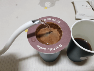 카페에르곤 바리스타 핸드 드립백커피 대용량 15g / 지중해오후 2시 — 5점을 준 리뷰어가 2021년 11월 올린 사용 사진