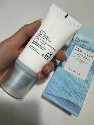 MF[스킨1004] 마다가스카르 센텔라 히알루-시카 워터핏 선세럼 50ml — 5점을 준 리뷰어가 2024년 5월 올린 사용 사진