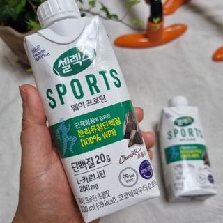 셀렉스스포츠 셀렉스 스포츠 웨이 프로틴 초콜릿 _ 330ml x 12팩 — 4점을 준 리뷰어가 2021년 3월 올린 사용 사진