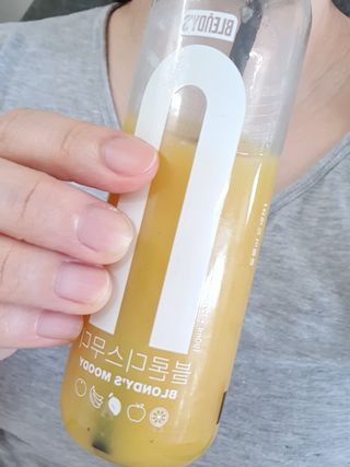 BLENDY'S 핑크 스무디+블론디 스무디 — 4.5점을 준 리뷰어가 2021년 11월 올린 사용 사진