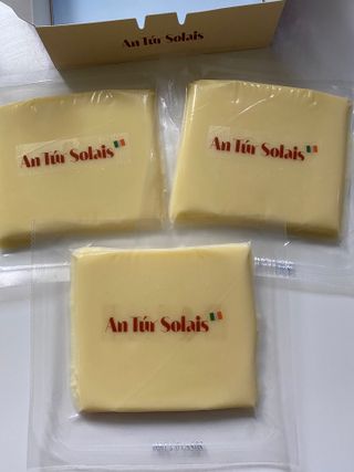 앙투어솔레 아일랜드 구워먹는 치즈 100 자연 치즈 와인안주 300g(100g x 3팩) — 5점을 준 리뷰어가 2022년 8월 올린 사용 사진