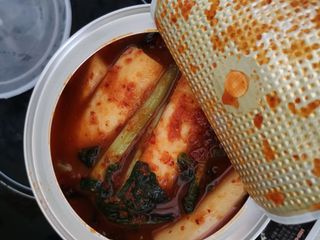 셰프애찬 알타리김치 총각김치 1kg — 5점을 준 리뷰어가 2022년 10월 올린 사용 사진