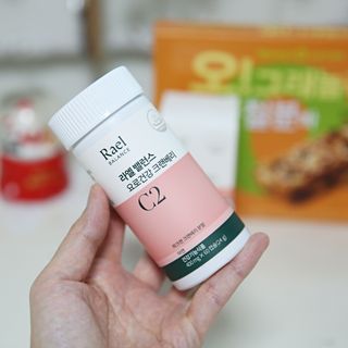 라엘 밸런스 3종 (질 건강 리스펙타 프로바이오틱스, 월경케어 보라지유, 요로건강 크랜베리) 랜덤 증정 1개 — 5점을 준 리뷰어가 2022년 11월 올린 사용 사진