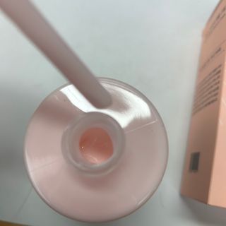 난나 살몬 스파이더 검버섯 미백 톤업 화이트닝 연어 앰플 크림 300ml 대용량 — 5점을 준 리뷰어가 2022년 11월 올린 사용 사진