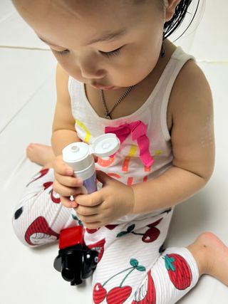 닥터데디스 안심저불소 키즈치약 (라즈베리, 청포도향 중 택 1) 60g +  여행용 미니 치약 15g — 5점을 준 리뷰어가 2022년 7월 올린 사용 사진