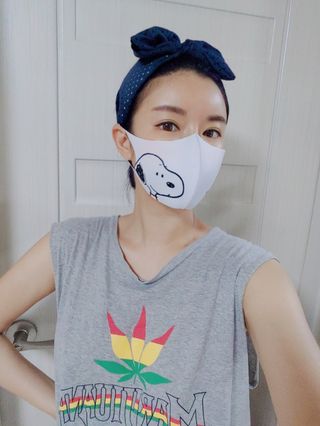 JHWORLD 스누피 마스크 정품 스누피 에어로실버 국산 빨아쓰는 3D 패션마스크 1매입 — 5점을 준 리뷰어가 2021년 9월 올린 사용 사진