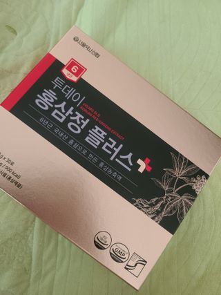 서울약사신협_투데이홍삼정플러스스틱_10g x 30포 — 5점을 준 리뷰어가 2021년 5월 올린 사용 사진