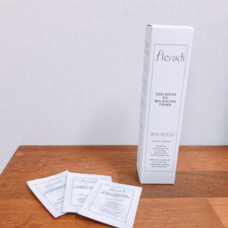 플레라디 에델바이스 오일 밸런싱 토너 — 4점을 준 리뷰어가 2021년 6월 올린 사용 사진