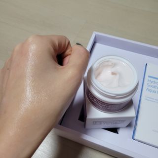 주식회사 에이징 하이드로컴플렉스 수딩세트 — 4점을 준 리뷰어가 2022년 11월 올린 사용 사진