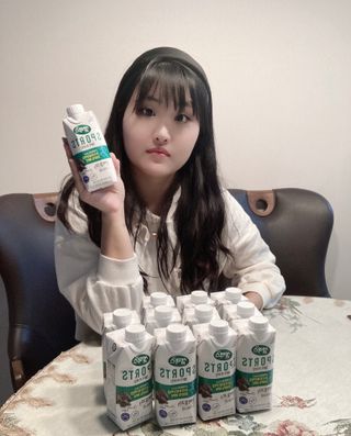 셀렉스스포츠 셀렉스 스포츠 드링크 초콜릿 _ 330ml x 12팩 — 5점을 준 리뷰어가 2021년 12월 올린 사용 사진