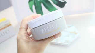 듀오코리아 [듀오] 피부맞춤형 저자극 클렌징밤 1종 랜덤발송 (모공케어,안색개선,안티에이징,블랙헤드) — 5점을 준 리뷰어가 2022년 4월 올린 사용 사진