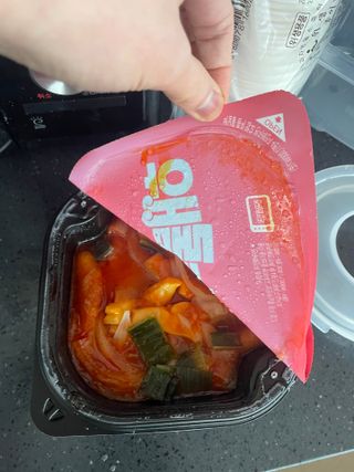 한성기업 무볼레 닭떡볶이+해물떡볶이 2종 세트 — 5점을 준 리뷰어가 2021년 9월 올린 사용 사진
