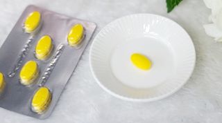 서울약사신협_내몸애발란스멀티비타민앤미네랄파워업_800mg x 90정 — 5점을 준 리뷰어가 2021년 5월 올린 사용 사진