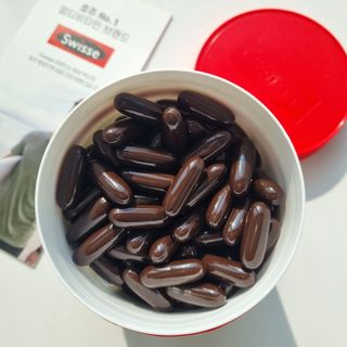 Swisse 스위스 고함량 프로폴리스 2,000mg 210정 — 5점을 준 리뷰어가 2021년 11월 올린 사용 사진