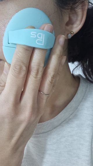 셀리턴 비디투 진동 클렌저 전동 세안기 — 5점을 준 리뷰어가 2022년 11월 올린 사용 사진