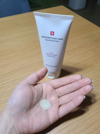 바디셀런스 벤토나이트 데일리 약산성 딥클렌징폼 120ml — 5점을 준 리뷰어가 2021년 12월 올린 사용 사진