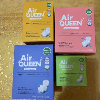 에어퀸 뉴브레스 유기농 생리대 4종 (팬티라이너 20P + 중형 10P + 대형 10P + 오버나이트 8P)_체험단 — 5점을 준 리뷰어가 2024년 8월 올린 사용 사진