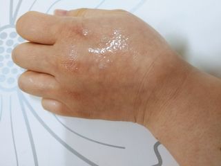 [묘오한] 고농축 분사형 진정 보습 앰플 고마진정할때 + 약산성 폼클렌징 고마지워질때 — 5점을 준 리뷰어가 2021년 2월 올린 사용 사진