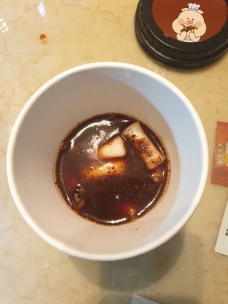 유비쿡 컵떡볶이 매운컵떡볶이2개/ 짜장컵떡볶이 2개  총 4개세트 — 5점을 준 리뷰어가 2021년 2월 올린 사용 사진