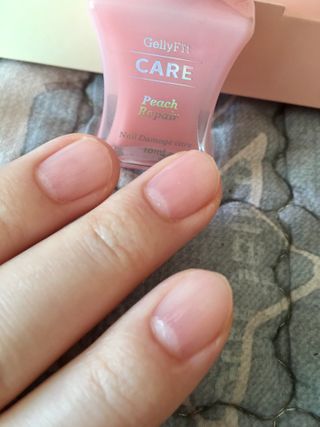 젤리핏 피치리페어 10ml 피치 컬러영양제 효과있는 손톱강화제 — 5점을 준 리뷰어가 2022년 7월 올린 사용 사진