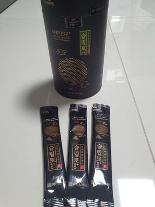 프리마인 자체 기업부설 연구소에서 찾아낸 건강한 수면의 비밀.  슬립토 플러스 30포 — 5점을 준 리뷰어가 2022년 7월 올린 사용 사진