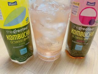 더그레잇티 콤부차 [매일유업] 더그레잇티 44kcal 콤부차 300ml *12개입 (오리지널 6개+베리리치 6개) — 4점을 준 리뷰어가 2023년 8월 올린 사용 사진