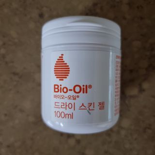 바이오오일 [바이오-오일] 드라이 스킨 젤 100ml — 5점을 준 리뷰어가 2022년 2월 올린 사용 사진