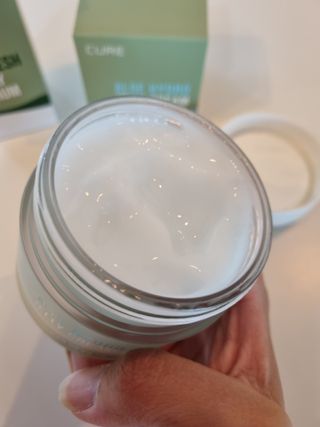 김정문알로에 큐어 큐어 알로에 리프레쉬 젤리 세럼, 큐어 알로에 하이드로 젤리 크림 — 5점을 준 리뷰어가 2021년 4월 올린 사용 사진
