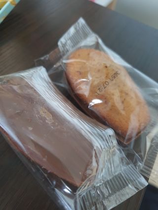 [메종콜리브리] 프랑스 마들렌 메종콜리브리 헤이즐넛 마들렌 2팩 — 5점을 준 리뷰어가 2021년 12월 올린 사용 사진