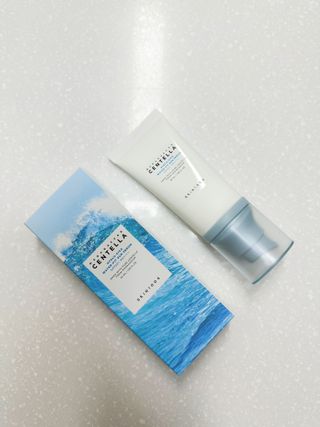 [스킨1004] 마다가스카르 센텔라 히알루-시카 워터핏 선세럼 50ml — 5점을 준 리뷰어가 2024년 5월 올린 사용 사진