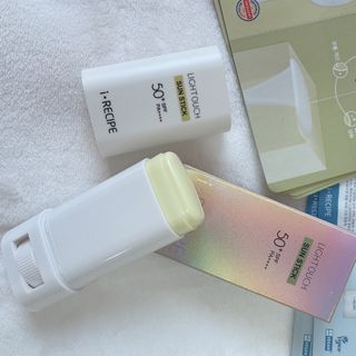 아이레시피 라이트터치 선스틱 15g (SPF50+, PA++++) — 5점을 준 리뷰어가 2023년 2월 올린 사용 사진