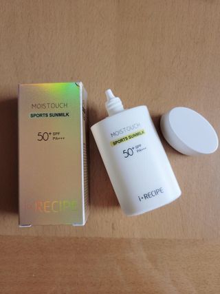 아이레시피 모이스트터치 스포츠 선밀크 50ml (SPF50+ PA+++) — 5점을 준 리뷰어가 2023년 6월 올린 사용 사진