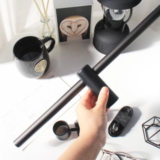 TOMO GRAPHY 나 있을땐 환한 조명 나 없을땐 확실한 살균 ★ DESK LIGHT & STERILIZER [ON] ★ — 리뷰어가 2021년 11월 올린 사용 사진