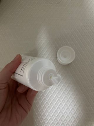 셀프 모이스처라이징 프로텍션 크림 셀프 모이스처라이징 프로텍션크림 — 5점을 준 리뷰어가 2022년 3월 올린 사용 사진