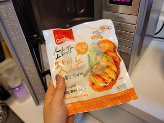 굽네몰 [굽네] 소스가 맛있는 닭가슴살 슬라이스 4종 — 5점을 준 리뷰어가 2021년 4월 올린 사용 사진