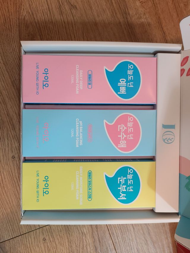 IO 아이오 오늘도 넌 클렌징폼 - 3종세트 리뷰 사진