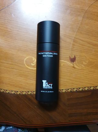 The Fact 더팩트 내추럴 에스에프엔 에이틴 스킨 토너 150ml — 5점을 준 리뷰어가 2022년 5월 올린 사용 사진