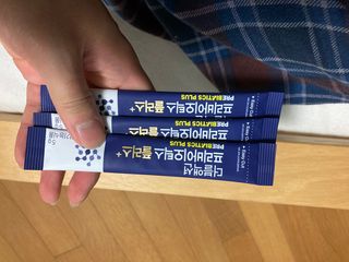 메이준뉴트리 더블액션 프리바이오틱스 플러스+ — 3.5점을 준 리뷰어가 2021년 4월 올린 사용 사진