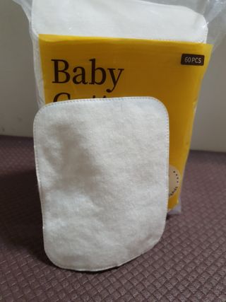 디어엘로디 프리미엄 유기농 유아 솜티슈 40매 3Pack +60매 1Pack 혼합형 — 5점을 준 리뷰어가 2021년 4월 올린 사용 사진